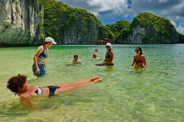 Cat Ba National Park - Lan Ha Bay - Halong Bay (Trekking - Cycling - Kayaking - Swimming)