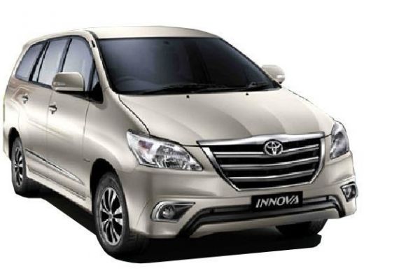 7-seater car (Innova)