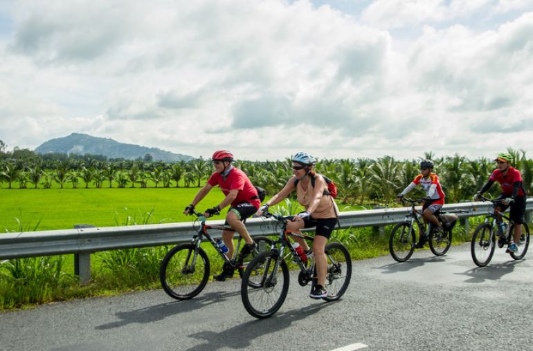 Cycling From Tam Coc To Cuc Phuong National Park 3 Days